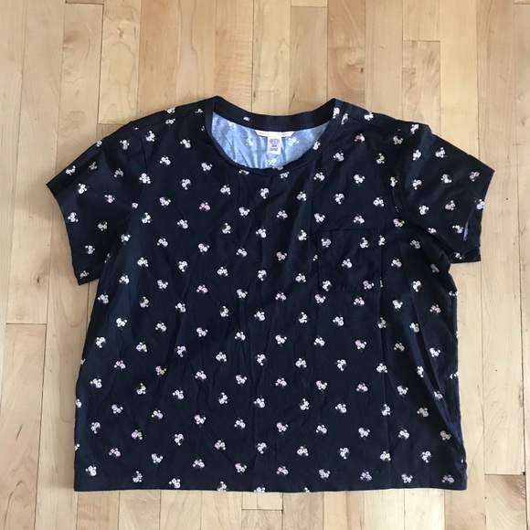 Victoria's Secret Tops - Victoria’s Secret Floral Top
